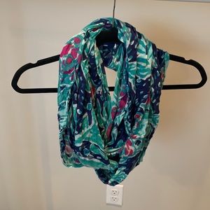 Lilly Pulitzer Infinity scarf